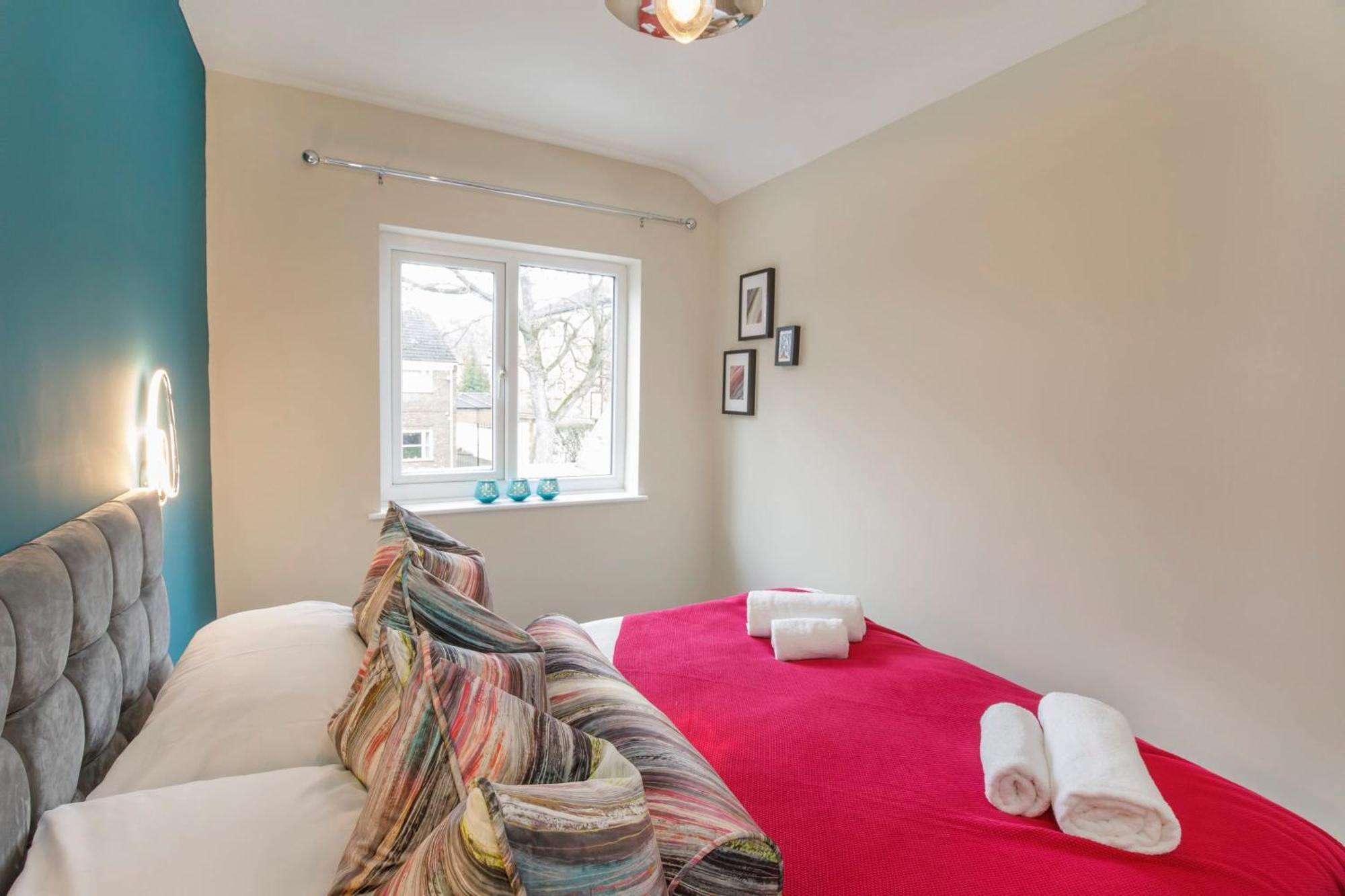 The Milton Sleeps 8 Close To York City Centre Pet Friendly Exterior photo